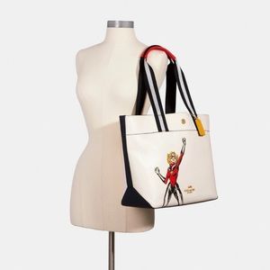 Coach Marvel Jes Tote | Carol Danvers